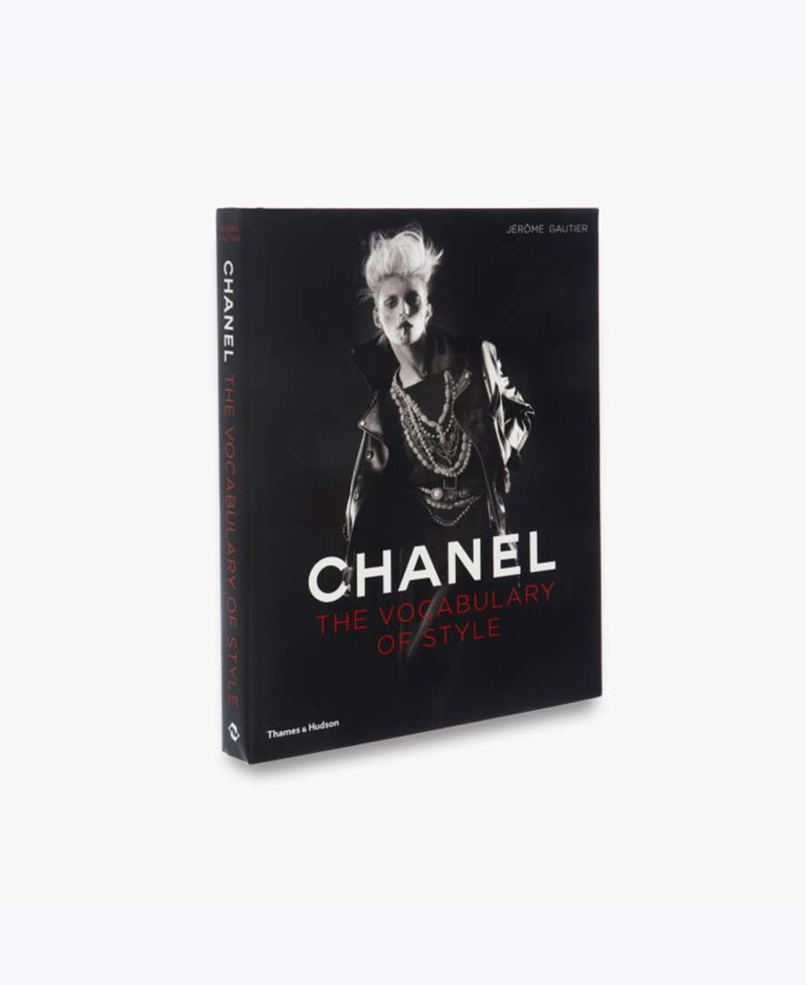 ספר עיצוב – Chanel